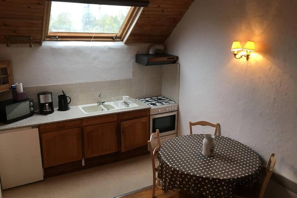 Apartamento Coeur De Combray Ernes Exterior foto